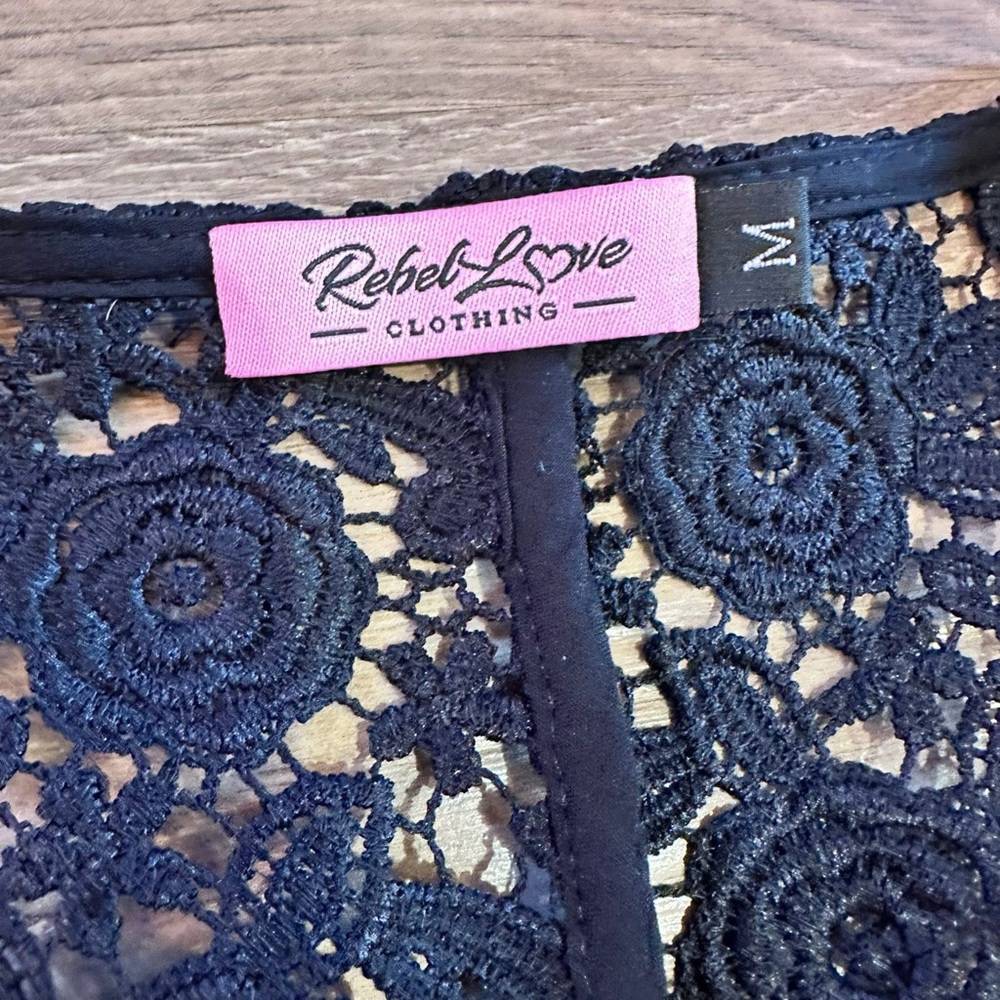 Rebel Love by Elle Rebel Black Lace Midi Dress Bishop Sleeves - Picture 8 of 9